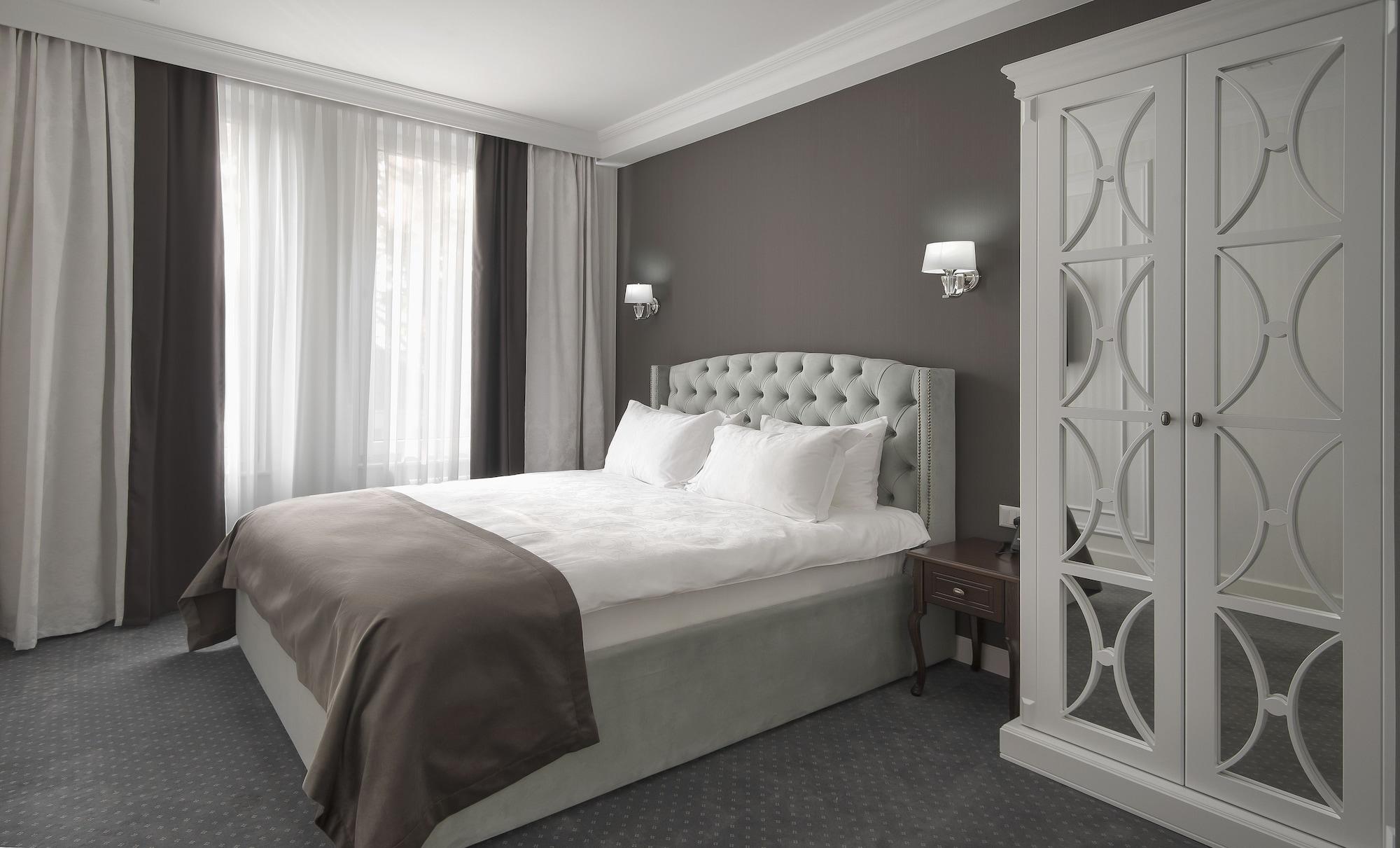 London Boutique Hotel Chisinau Ngoại thất bức ảnh