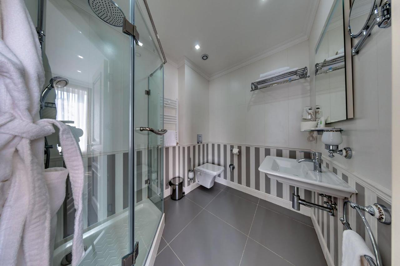 London Boutique Hotel Chisinau Ngoại thất bức ảnh