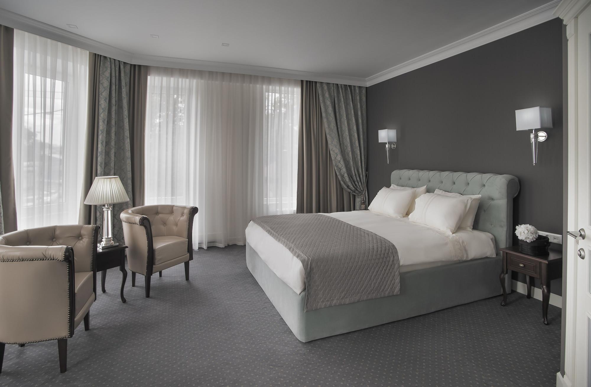 London Boutique Hotel Chisinau Ngoại thất bức ảnh