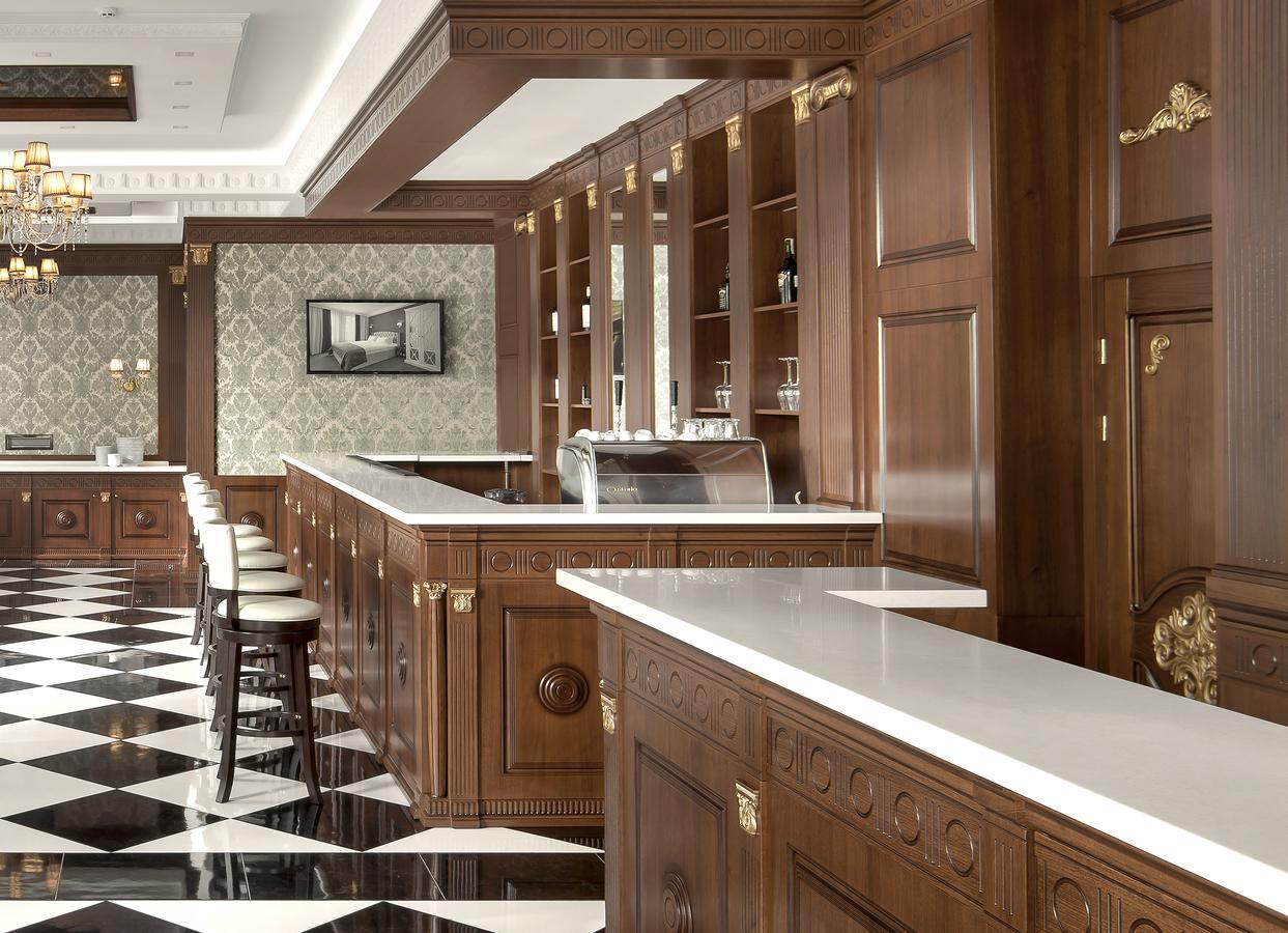 London Boutique Hotel Chisinau Ngoại thất bức ảnh